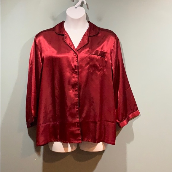 Alexander Del Rossa Other - ❤️ Silky PJ Top ❤️ 10/$25